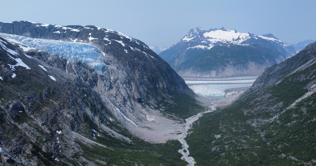 Avalanche Canyon, with Gilkey Glacier in the background.